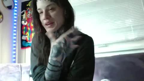 alaska online show from December 2025 09:09:02 PM