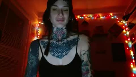 alaska online show from December 2025 02:43:02 AM