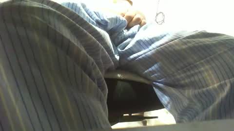 Snapshot of causticavibes chatting on November 2025 07:21:01 PM causticavibes online show from November 2025 07:21:01 PM