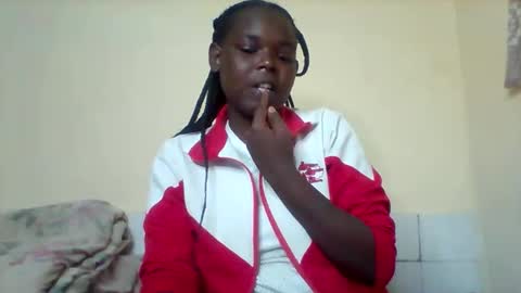Snapshot of cavy_sweet chatting on September 2025 09:54:01 AM Mecy online show from September 2025 09:54:01 AM
