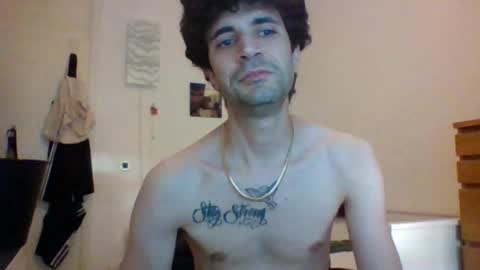 cazzone98italiano online show from June 2026 05:17:02 PM