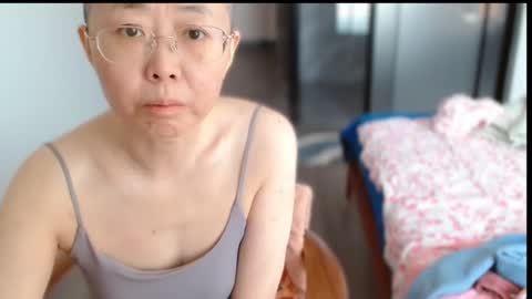 Snapshot of cbz112233 chatting on February 2026 07:23:01 AM ANNYANNY online show from February 2026 07:23:01 AM