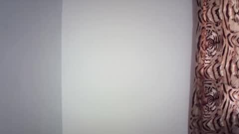 ccharlot online show from May 2026 04:59:01 PM