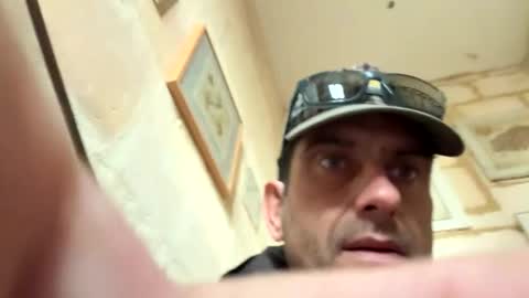 Snapshot of cclovefrench chatting on December 2025 10:09:02 AM cclovefrench online show from December 2025 10:09:02 AM