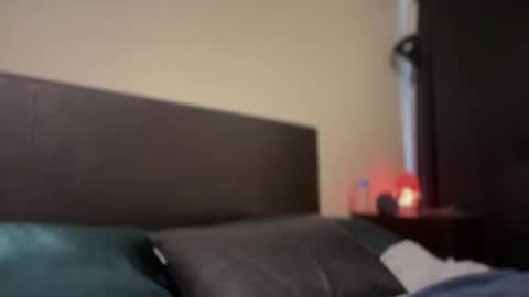 Rivs online show from October 2025 06:06:02 PM