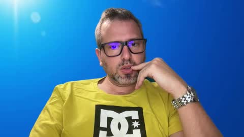 Tomys online show from December 2025 07:52:02 PM