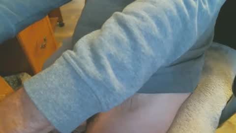 Snapshot of cczt154 chatting on February 2025 08:58:02 PM CCzt154 online show from February 2025 08:58:02 PM