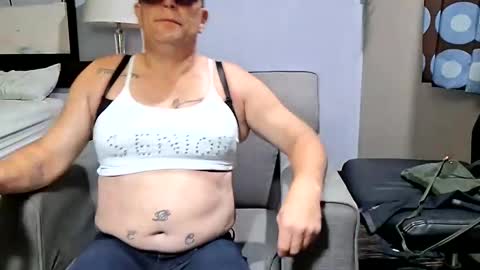 Snapshot of cd4026969 chatting on September 2025 09:09:01 AM C.d slut4u online show from September 2025 09:09:01 AM