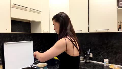 Darina online show from April 2026 04:23:01 PM