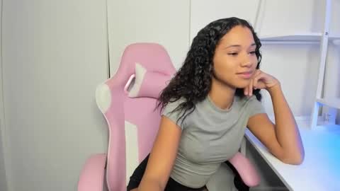 Snapshot of cedaya555 chatting on February 2025 05:42:02 AM CEDAYA555 online show from February 2025 05:42:02 AM