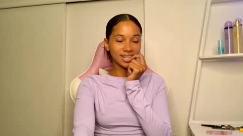 Snapshot of cedaya555 chatting on September 2025 04:12:02 AM CEDAYA555 online show from September 2025 04:12:02 AM