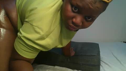 ceepretty25 online show from March 2026 01:29:02 AM