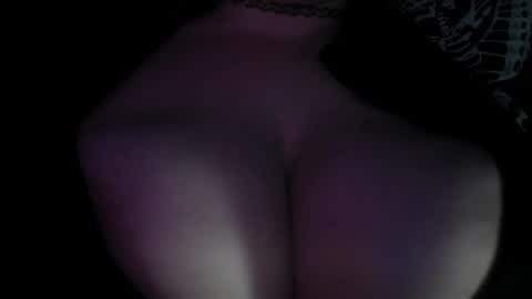 Snapshot of celeste_bbw_ chatting on December 2024 02:07:01 PM Celeste online show from December 2024 02:07:01 PM