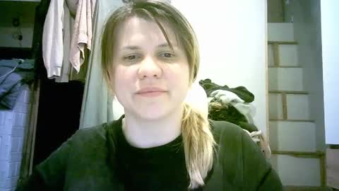 celeste_naughty_ online show from April 2026 10:49:02 AM