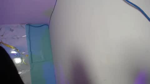 celeste_polis online show from November 2025 09:02:02 PM