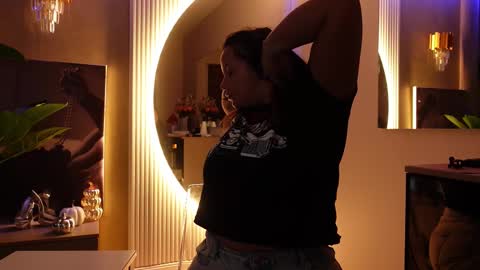 Snapshot of celestebailey chatting on November 2025 05:18:02 AM CelesteBailey online show from November 2025 05:18:02 AM