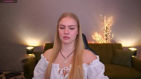 Snapshot of celestenoirr chatting on November 2025 08:37:01 AM celestenoirr online show from November 2025 08:37:01 AM