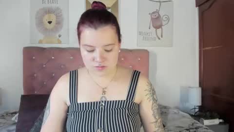 Snapshot of celesteredds chatting on December 2025 11:37:01 AM Celeste online show from December 2025 11:37:01 AM