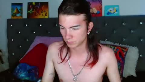 I am Valentinn online show from February 2025 12:19:02 AM