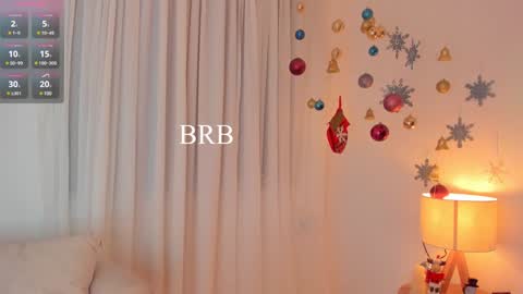 Snapshot of celia_dubois chatting on December 2024 12:16:01 AM Ari online show from December 2024 12:16:01 AM