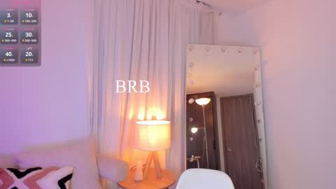 Snapshot of celia_dubois chatting on January 2025 11:13:01 PM Ari online show from January 2025 11:13:01 PM