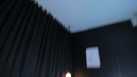 Snapshot of celinayhanck chatting on November 2025 01:22:04 PM CelinaYHanck online show from November 2025 01:22:04 PM