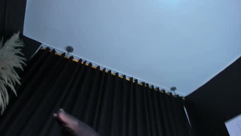 Snapshot of celinayhanck chatting on November 2025 01:43:01 PM CelinaYHanck online show from November 2025 01:43:01 PM