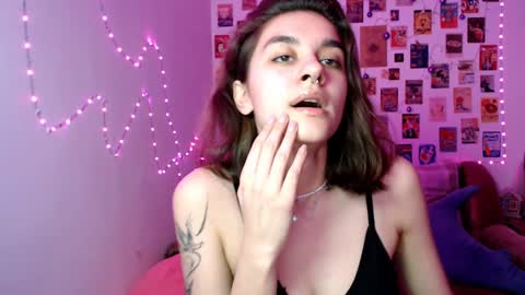  Celine  online show from January 2025 01:47:02 PM