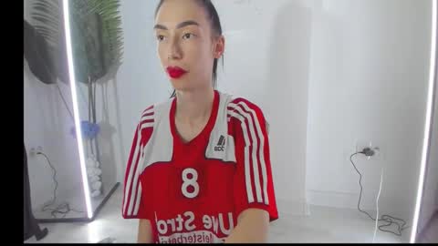 Snapshot of celine_roxelle chatting on November 2025 05:46:02 PM Celine Roxelle online show from November 2025 05:46:02 PM