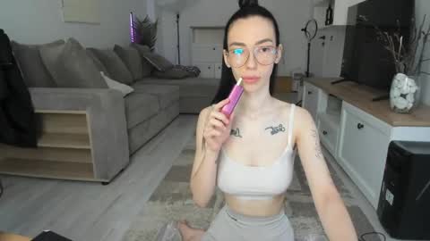 Snapshot of celine_roxelle chatting on May 2026 08:12:02 AM Celine Roxelle online show from May 2026 08:12:02 AM