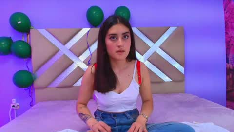       online show from April 2026 07:40:02 PM