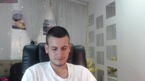 Ceroke online show from January 2025 10:19:01 PM