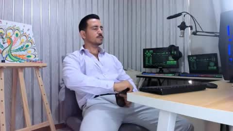 Cesar online show from February 2026 04:04:02 PM