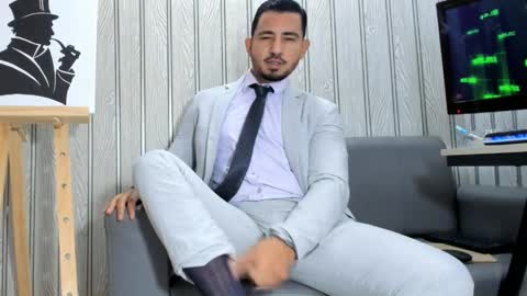 Cesar online show from April 2026 04:18:01 PM