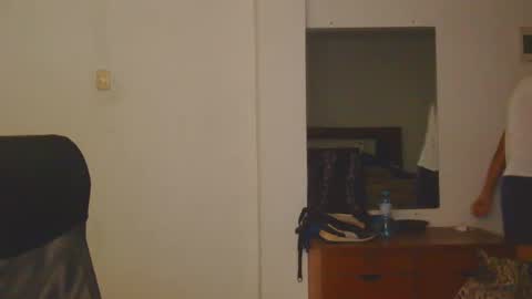 Snapshot of cesarex148 chatting on December 2024 10:26:01 PM Cesar online show from December 2024 10:26:01 PM