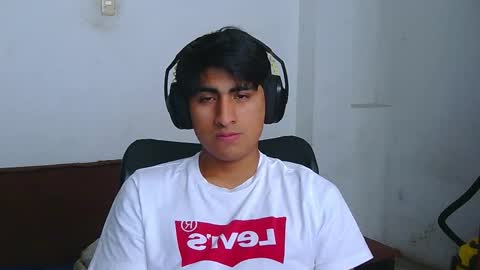 Snapshot of cesarex148 chatting on December 2025 07:40:02 PM Cesar online show from December 2025 07:40:02 PM