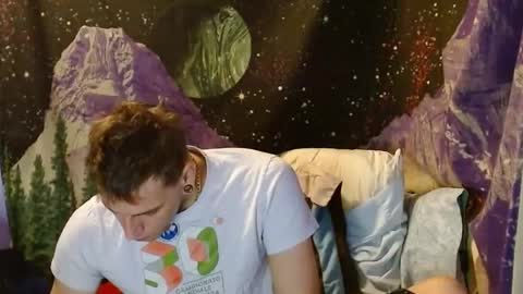 Snapshot of cguffey2284 chatting on January 2025 03:46:01 AM cguffey2284 online show from January 2025 03:46:01 AM