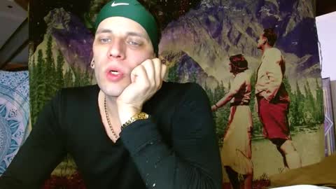 Snapshot of cguffey2284 chatting on January 2025 04:07:01 AM cguffey2284 online show from January 2025 04:07:01 AM