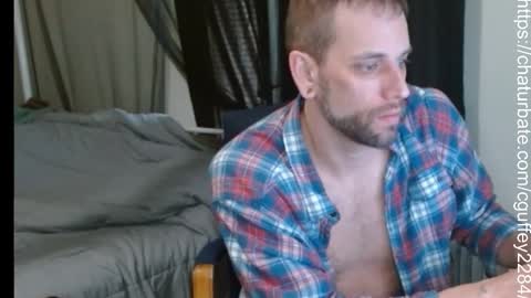 cguffey2284 online show from February 2026 01:09:02 PM