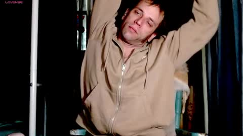 cguffey2284 online show from May 2026 01:27:01 PM