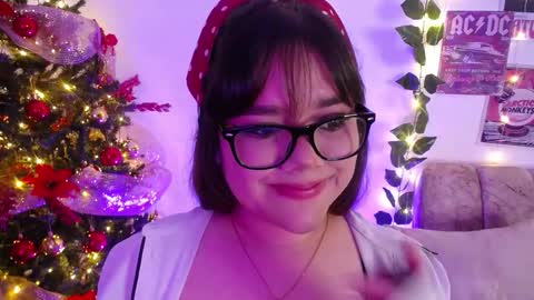 charlotte online show from December 2025 06:15:01 PM