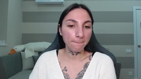 Kate online show from February 2025 06:26:02 AM