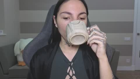 Kate online show from October 2025 07:17:01 AM