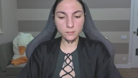 Kate online show from October 2025 05:08:02 AM