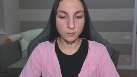 Kate online show from December 2025 08:59:01 PM