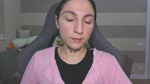 Kate online show from March 2026 02:49:02 PM