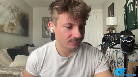 Snapshot of chadtitan chatting on December 2025 04:44:01 PM ChadTitan online show from December 2025 04:44:01 PM