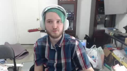 Snapshot of chainkink chatting on December 2024 02:13:01 AM Chain Kink online show from December 2024 02:13:01 AM