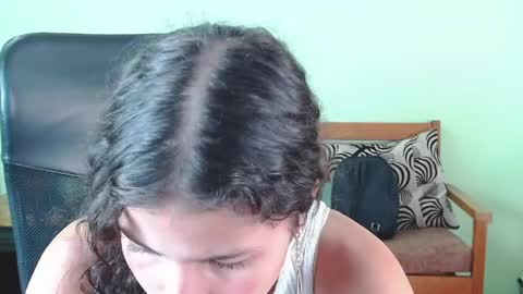Snapshot of chalonvera chatting on April 2026 07:41:01 PM Chalon online show from April 2026 07:41:01 PM