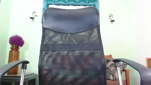 Snapshot of chalonvera chatting on May 2026 07:11:02 PM Chalon online show from May 2026 07:11:02 PM